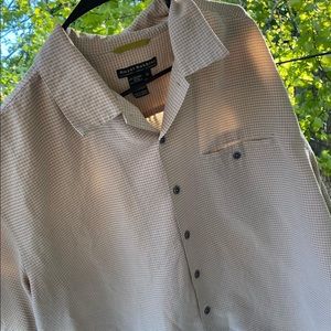 Classic button up tee